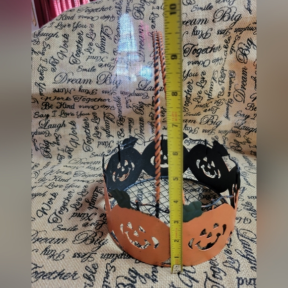 Rare Vintage metal and wire jack o lantern Halloween basket decor 🎃🎃🎃 - Picture 5 of 9